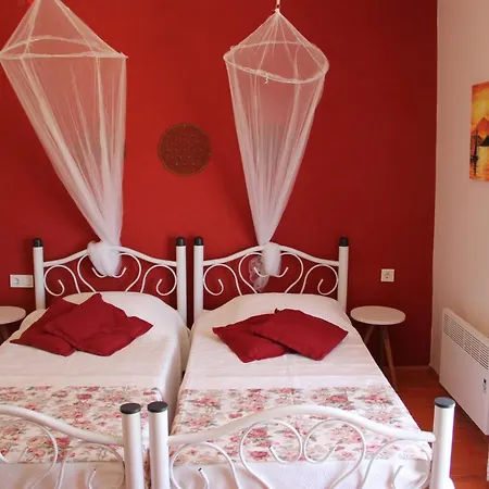 Serene Apart Surrounded By Nature In Kusadasi Kirazlı